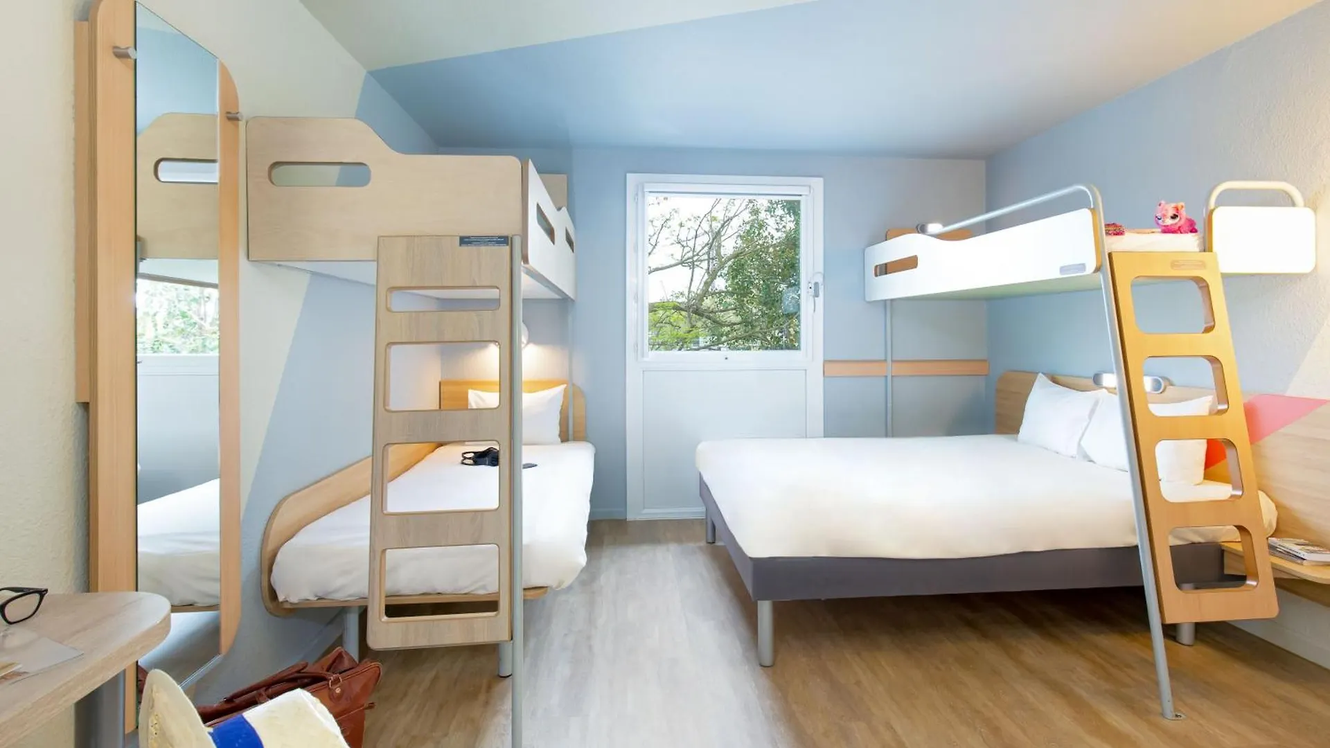 ibis budget Cavaillon 2*,