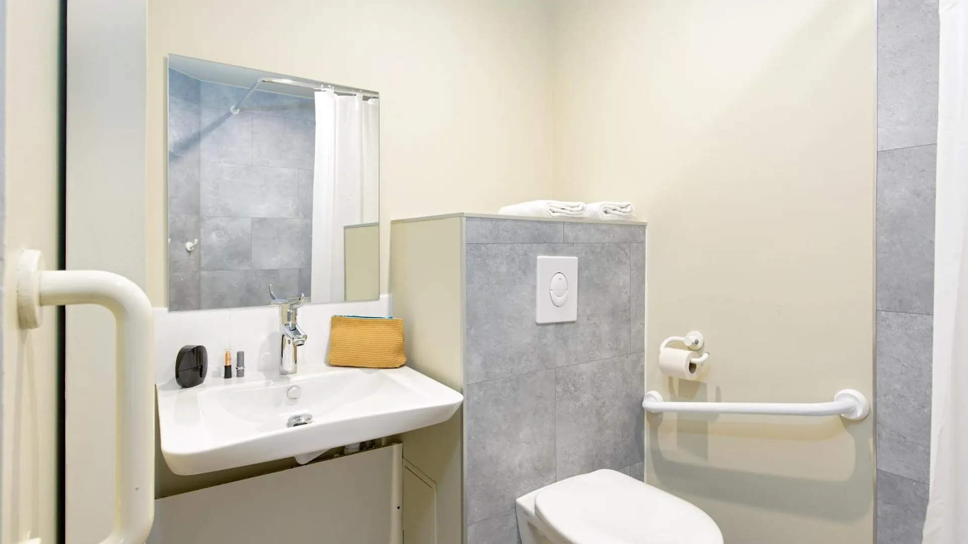 ibis budget Cavaillon Hotel