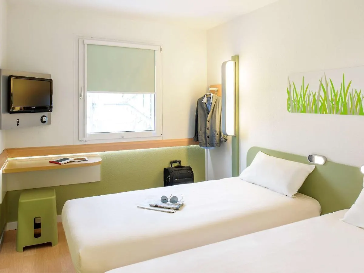 ibis budget Cavaillon 2*,