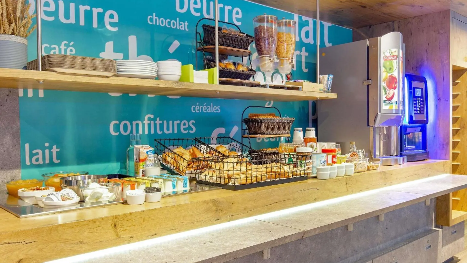 Ibis Budget Cavaillon 2*,  France